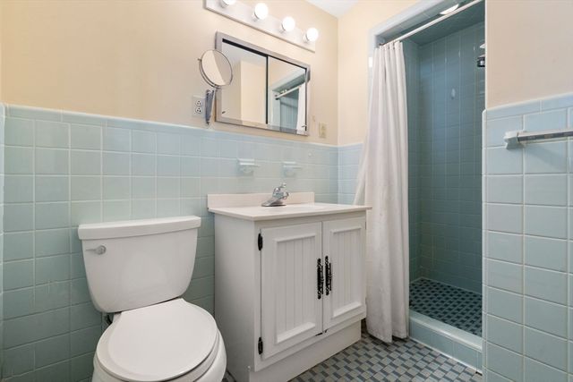 40 Bakers Hill Rd, Weston, MA 02493