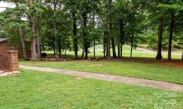 5500 Beaver Dam Lane, Mint Hill, NC 28227