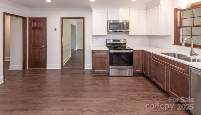 5500 Beaver Dam Lane, Mint Hill, NC 28227