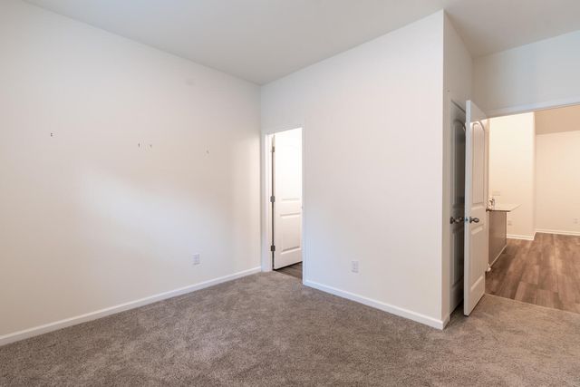 2125 Stillpointe Dr Drive, Sumter, SC 29154