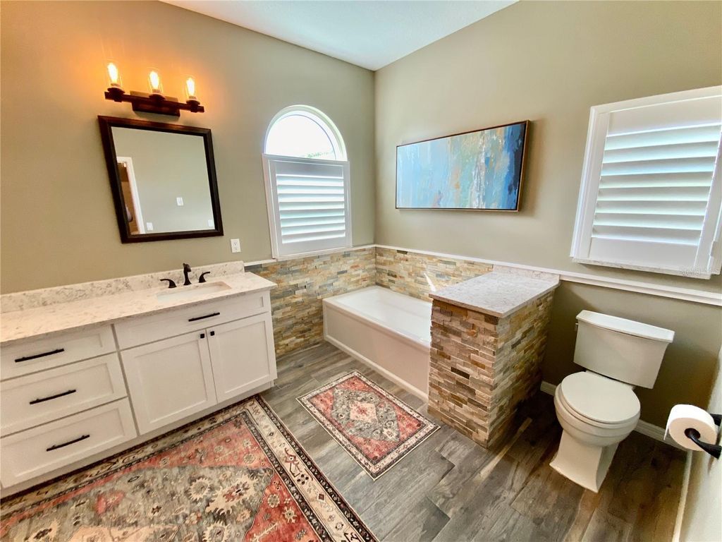 Image 20 of property listing at 1520 91ST COURT NW, Bradenton, FL 34209