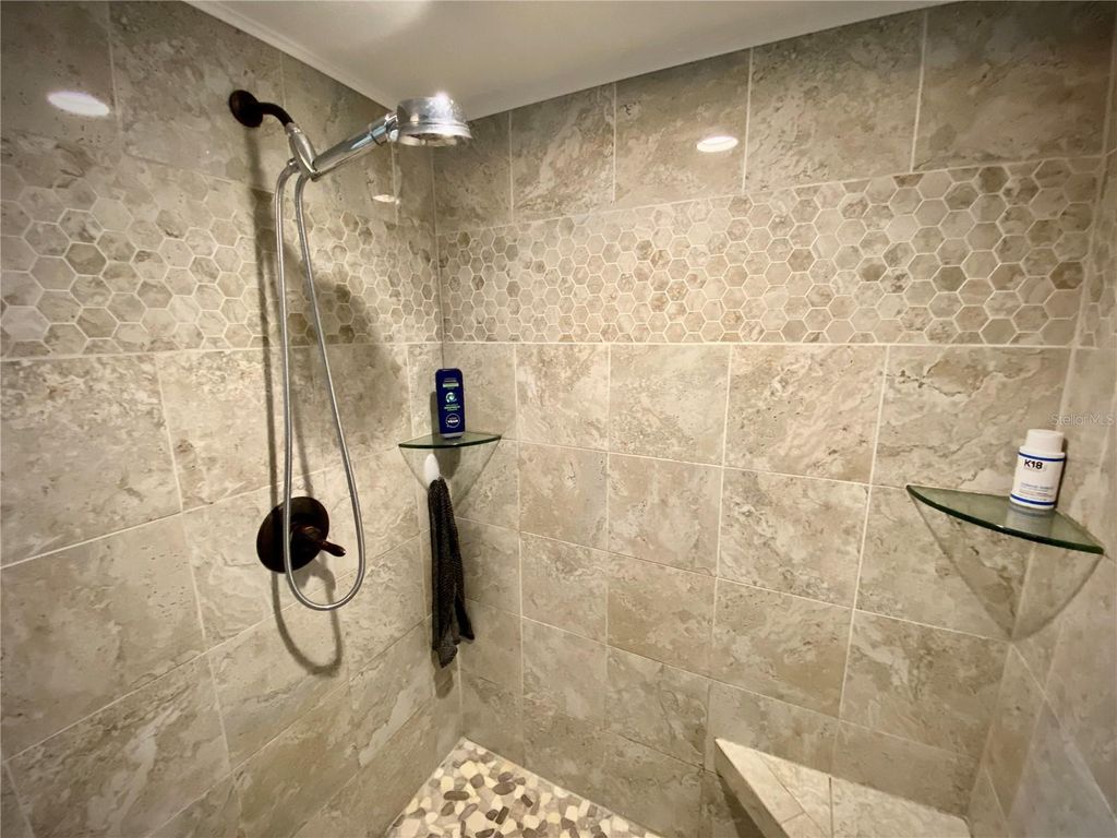 Image 25 of property listing at 1520 91ST COURT NW, Bradenton, FL 34209