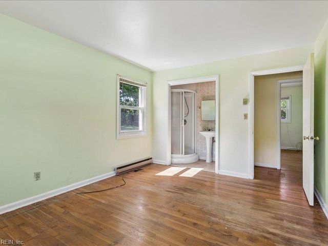 122 Stanley DR, Williamsburg, VA 23185