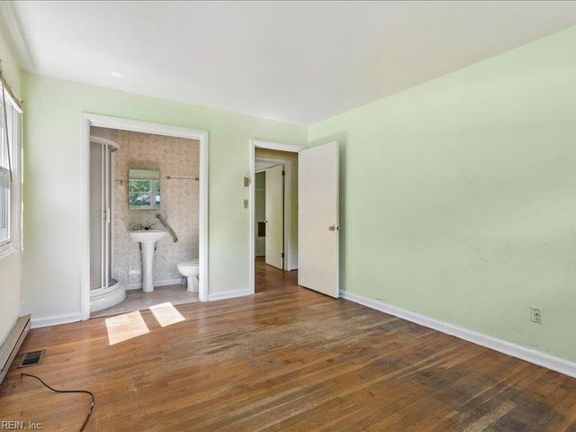 122 Stanley DR, Williamsburg, VA 23185