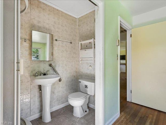 122 Stanley DR, Williamsburg, VA 23185