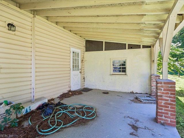 122 Stanley DR, Williamsburg, VA 23185
