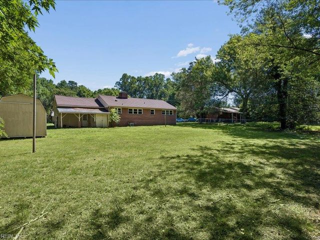 122 Stanley DR, Williamsburg, VA 23185