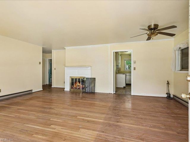 122 Stanley DR, Williamsburg, VA 23185