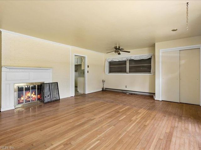122 Stanley DR, Williamsburg, VA 23185
