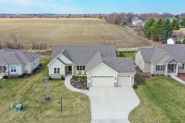 2008 Norfolk COURT, Union Grove, WI 53182