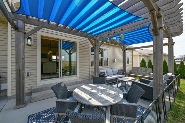 2008 Norfolk COURT, Union Grove, WI 53182