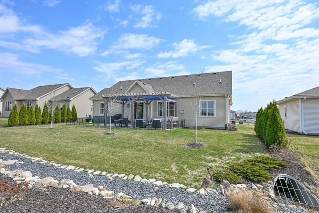 2008 Norfolk COURT, Union Grove, WI 53182