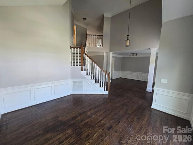 9011 Coleshire Court, Charlotte, NC 28269