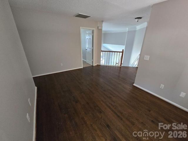 9011 Coleshire Court, Charlotte, NC 28269