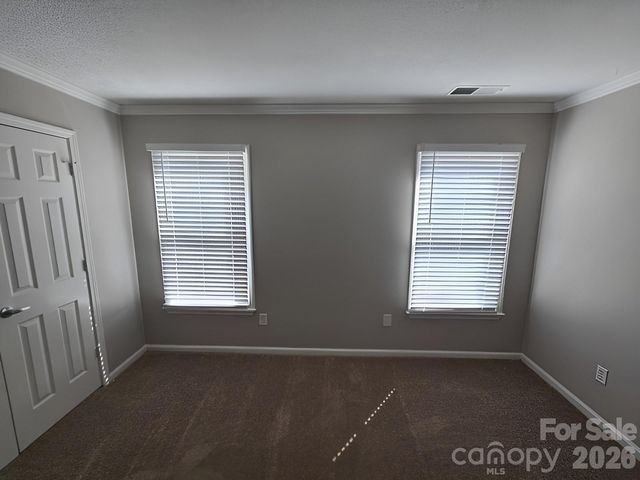 9011 Coleshire Court, Charlotte, NC 28269