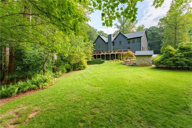 5666 Long Island Drive NW, Atlanta, GA 30327