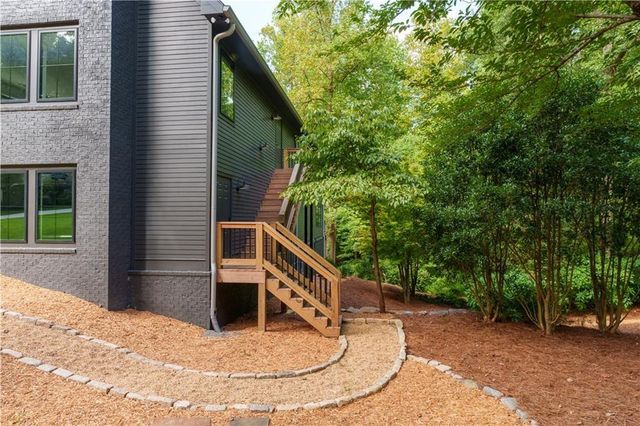 5666 Long Island Drive NW, Atlanta, GA 30327