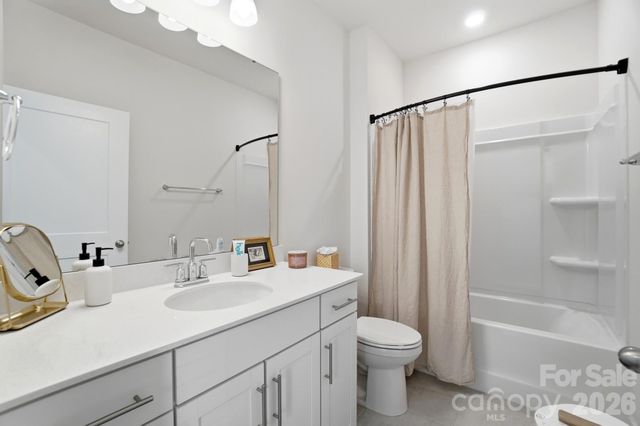 2031 Skyhawk Drive, York, SC 29745