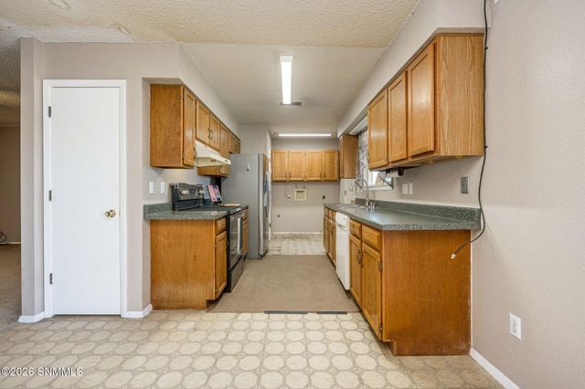 1837 Defiance Road, Las Cruces, NM 88001