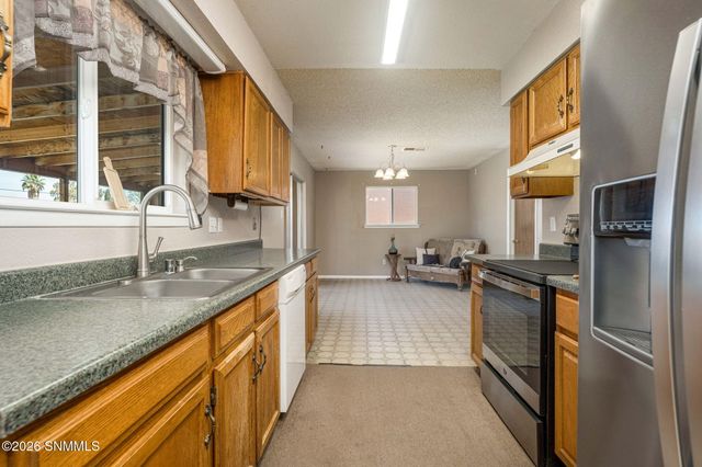 1837 Defiance Road, Las Cruces, NM 88001