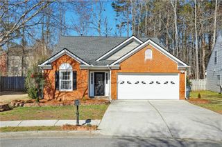 3665 Charlton Ives NW Drive, Lilburn, GA 30047