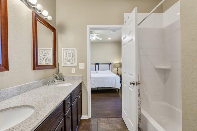 4733 Clay Street, Houston, TX 77023