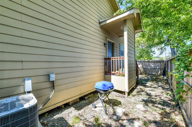 4733 Clay Street, Houston, TX 77023