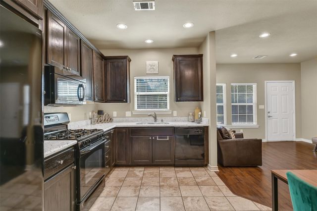 4733 Clay Street, Houston, TX 77023