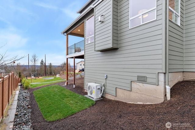 8132 73rd Place NE, Marysville, WA 98270