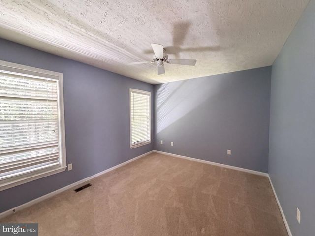 11301 WILLOWDALE DR, Germantown, MD 20876