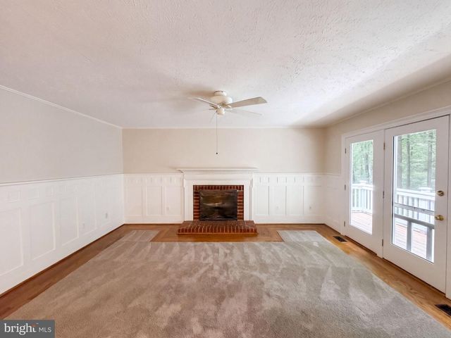 11301 WILLOWDALE DR, Germantown, MD 20876