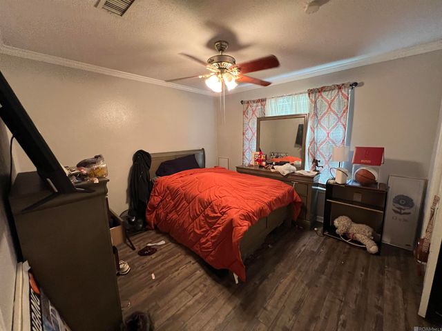 9915 Hawthorne Dr, Baton Rouge, LA 70809