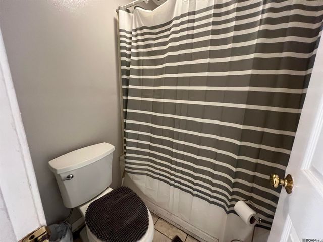 9915 Hawthorne Dr, Baton Rouge, LA 70809