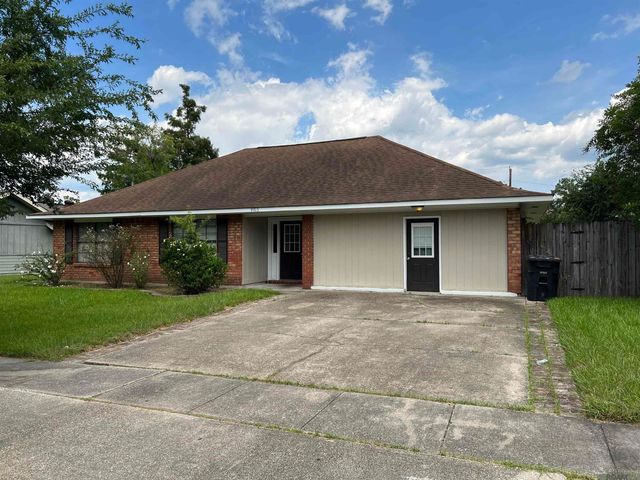 9915 Hawthorne Dr, Baton Rouge, LA 70809