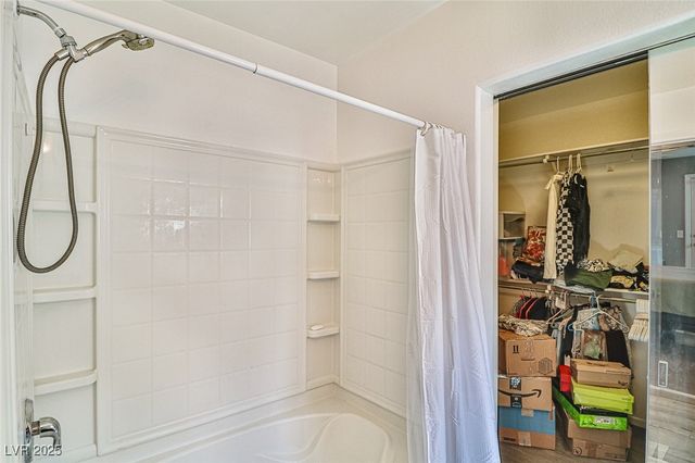 9068 Alluring Avenue, Las Vegas, NV 89149