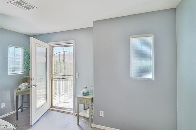 9068 Alluring Avenue, Las Vegas, NV 89149