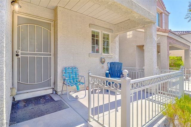 9068 Alluring Avenue, Las Vegas, NV 89149