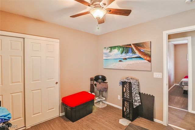 9068 Alluring Avenue, Las Vegas, NV 89149