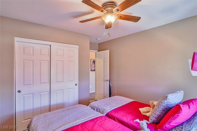 9068 Alluring Avenue, Las Vegas, NV 89149