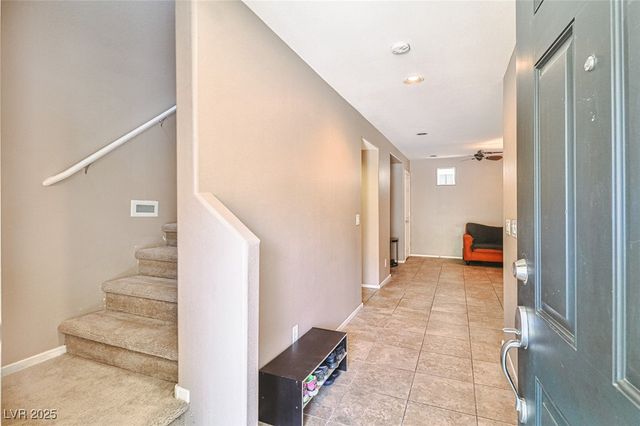 9068 Alluring Avenue, Las Vegas, NV 89149