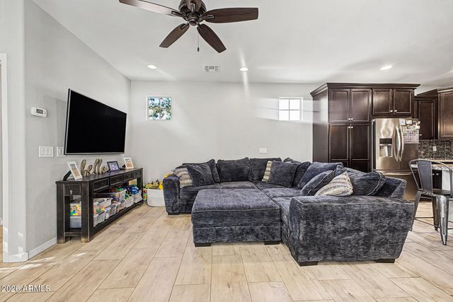 2214 S ANNIE Lane, Gilbert, AZ 85295