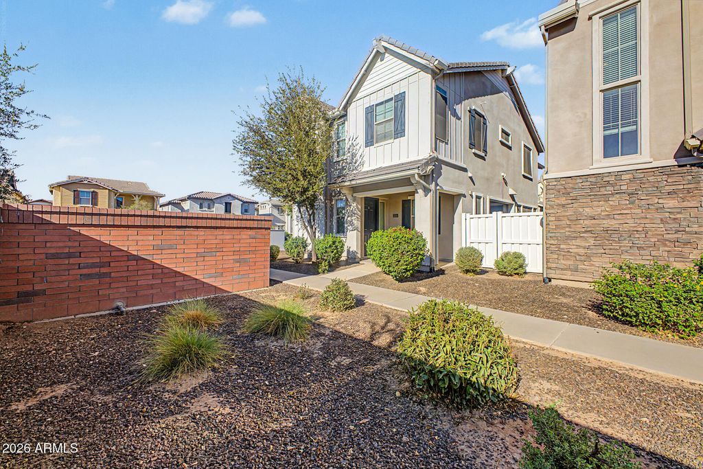 2214 S ANNIE Lane, Gilbert, AZ 85295
