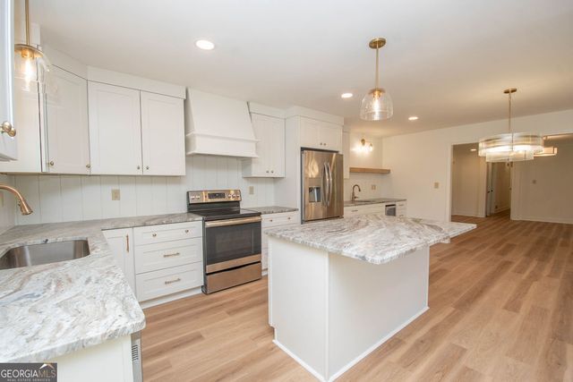 183 Busbin Road, Fayetteville, GA 30215