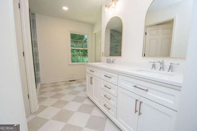 183 Busbin Road, Fayetteville, GA 30215