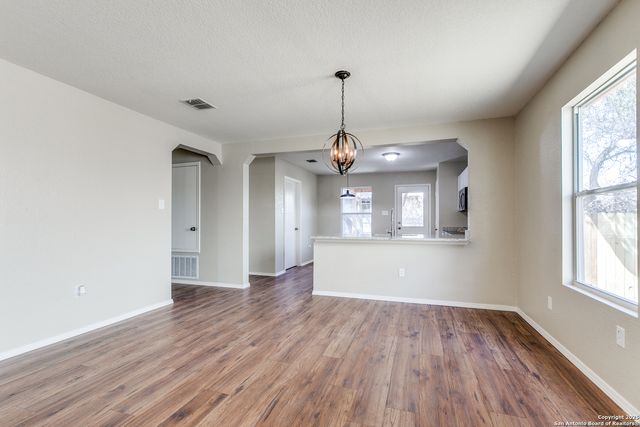 8535 Silver Brush, San Antonio, TX 78254