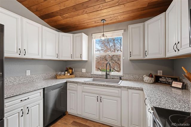 4716 S Zeno Street, Aurora, CO 80015