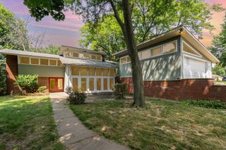353 Rose Lane, Little Canada, MN 55117