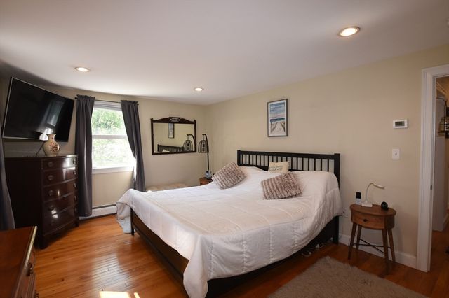 440 Summer, Rockland, MA 02370