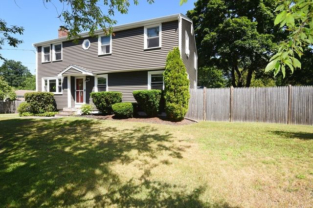 440 Summer, Rockland, MA 02370