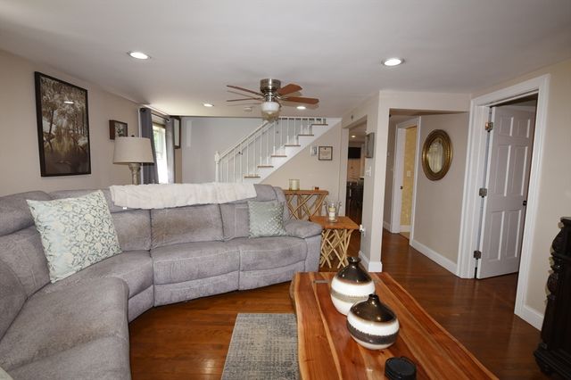 440 Summer, Rockland, MA 02370